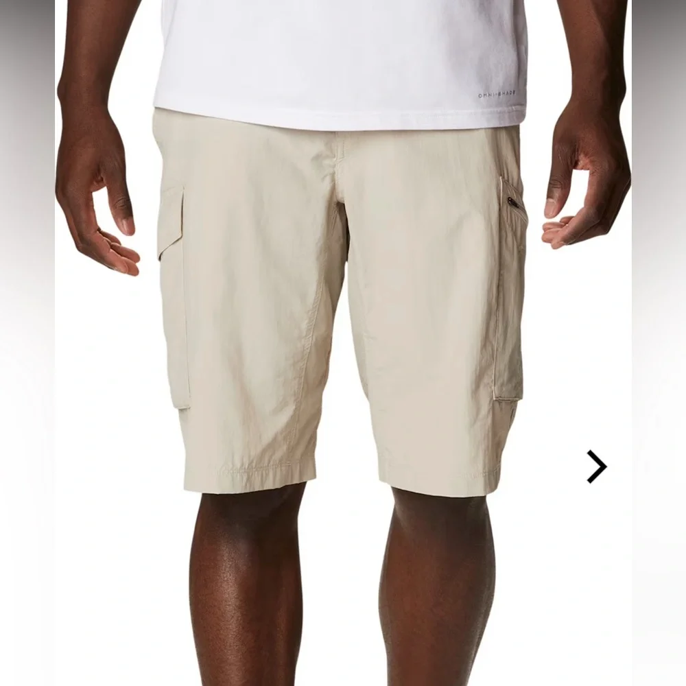 NWT Columbia Men’s Silver Ridge Cargo Shorts size 52 12 in inseam